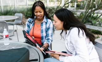 Maîtriser les bases de la grammaire anglaise pour le call center — partie 2