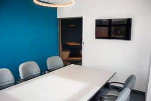 Salle de réunion pour 6 personnes, à la journée