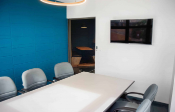 Salle de réunion pour 6 personnes, à la journée