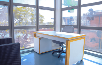 Bureaux privés premium pour 1 personne, à la journée